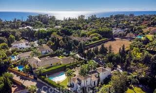 Villa de lujo de estilo mediterráneo en venta a poca distancia de la playa, campo de golf y servicios en la prestigiosa Guadalmina Baja en Marbella 39564 