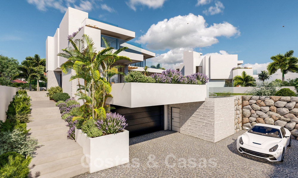 Lujosas y modernas villas de nueva construcción en venta a un paso de la playa con vistas al mar en Marbella Este 39814