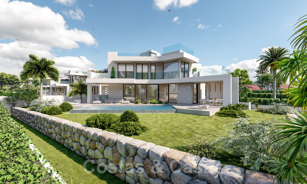 Lujosas y modernas villas de nueva construcción en venta a un paso de la playa con vistas al mar en Marbella Este 39816