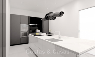 Lujosas y modernas villas de nueva construcción en venta a un paso de la playa con vistas al mar en Marbella Este 44081 