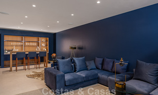 Lista para mudarse, villa moderna y de lujo en venta en Nueva Andalucía, Marbella 39876 