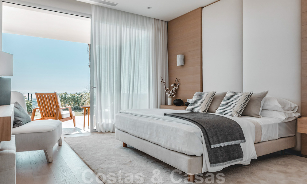 Listos para entrar a vivir, modernos - Apartamentos de lujo andaluces en venta con vistas al mar en Benahavis - Marbella 40258