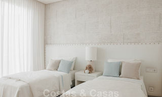 Listos para entrar a vivir, modernos - Apartamentos de lujo andaluces en venta con vistas al mar en Benahavis - Marbella 40261 