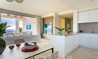 Listos para entrar a vivir, modernos - Apartamentos de lujo andaluces en venta con vistas al mar en Benahavis - Marbella 40275 