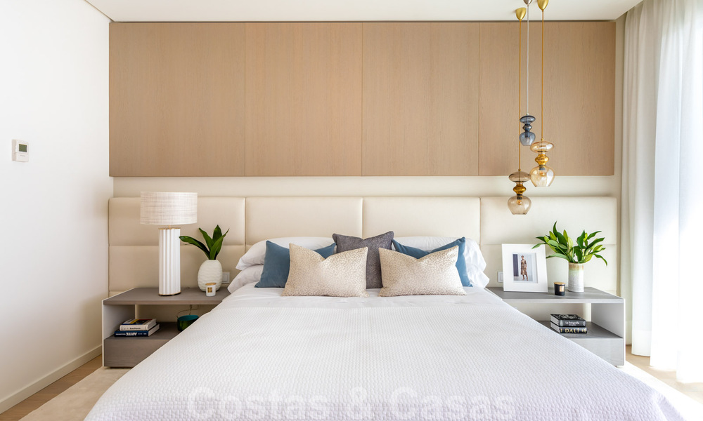 Listos para entrar a vivir, modernos - Apartamentos de lujo andaluces en venta con vistas al mar en Benahavis - Marbella 40278