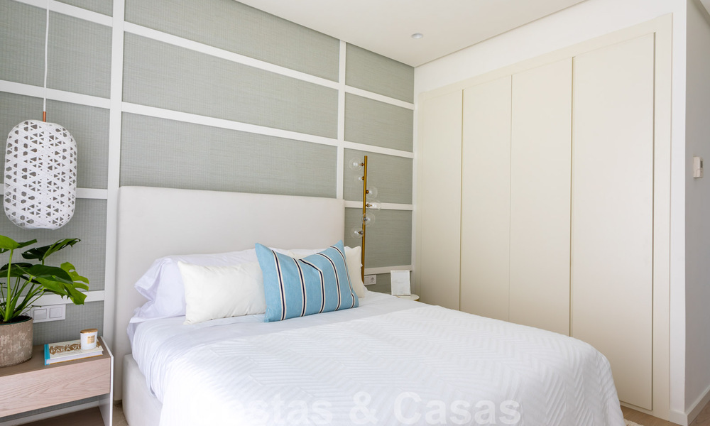Listos para entrar a vivir, modernos - Apartamentos de lujo andaluces en venta con vistas al mar en Benahavis - Marbella 40279