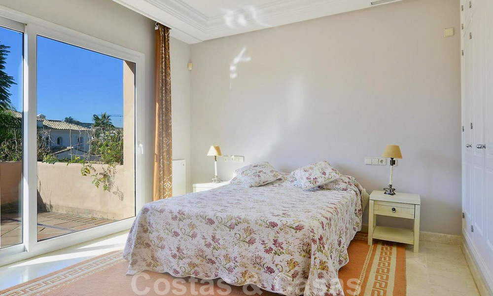 Villa de lujo tradicional y mediterránea en el valle del golf de Nueva Andalucía - Marbella 40302