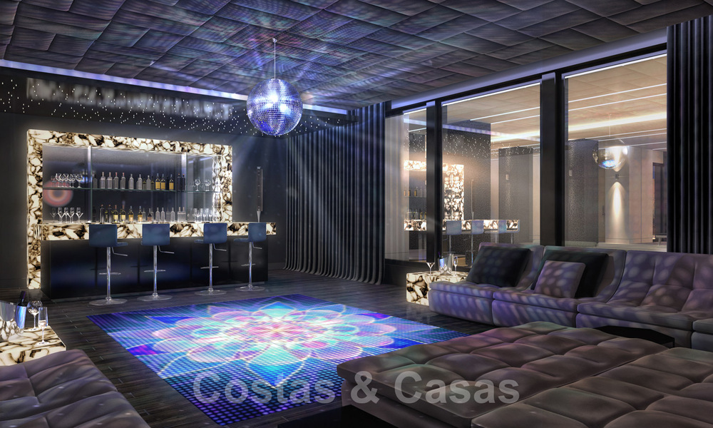 Parcela + proyecto de construcción exclusivo en venta para una villa moderna en la Milla de Oro, Marbella 40317