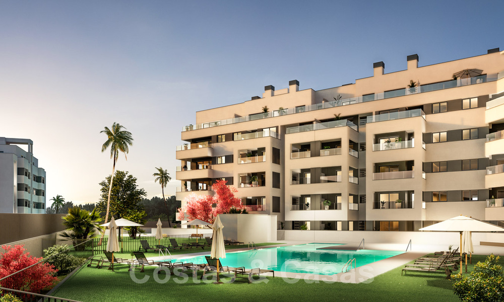 Listos para entrar a vivir, modernos - apartamentos nuevos en venta en el centro de Marbella a un paso de la playa 40352
