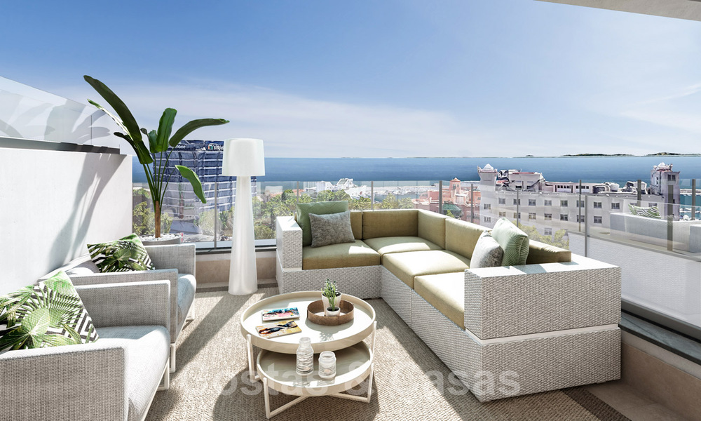 Listos para entrar a vivir, modernos - apartamentos nuevos en venta en el centro de Marbella a un paso de la playa 40361