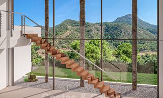 Villa contemporánea y moderna en venta, ubicada en un entorno natural, con impresionantes vistas al valle y al mar, en un complejo cerrado en Benahavis - Marbella 40522 