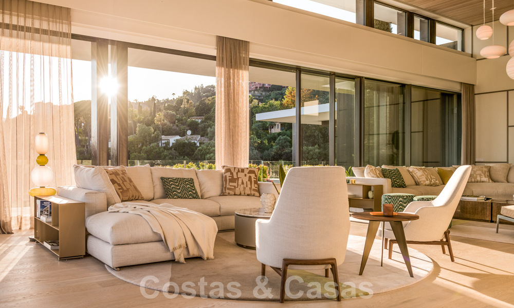 Amplia villa moderna en venta con espectaculares vistas al mar en una comunidad cerrada en Benahavis - Marbella 40748