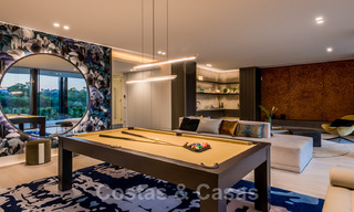 Amplia villa moderna en venta con espectaculares vistas al mar en una comunidad cerrada en Benahavis - Marbella 40754 