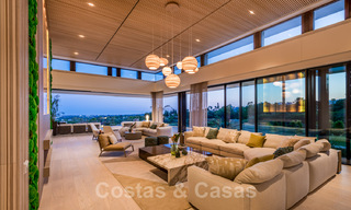 Amplia villa moderna en venta con espectaculares vistas al mar en una comunidad cerrada en Benahavis - Marbella 40763 