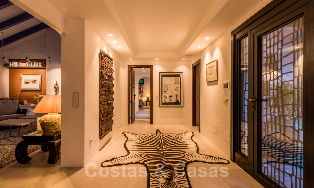 Magnífica villa tradicional andaluza en venta con vistas panorámicas al mar en Benahavis - Marbella 40783