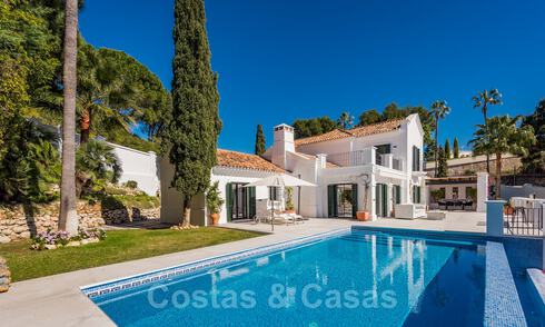 Magnífica villa tradicional andaluza en venta con vistas panorámicas al mar en Benahavis - Marbella 40784
