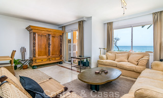 Se vende casa adosada, en primera línea de playa y a poca distancia del centro de Estepona 40835 