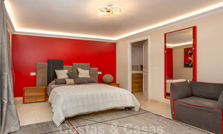 Villa de lujo contemporánea y mediterránea en venta en el valle del golf de Nueva Andalucía, Marbella 40992 