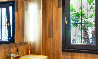 Villa de lujo contemporánea y mediterránea en venta en el valle del golf de Nueva Andalucía, Marbella 41003 