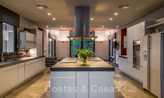 Moderna villa de lujo en venta con un interior de diseño, en el exclusivo complejo La Zagaleta Golf, Benahavis – Marbella 41267 