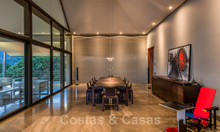 Moderna villa de lujo en venta con un interior de diseño, en el exclusivo complejo La Zagaleta Golf, Benahavis – Marbella 41268 