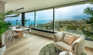 Contemporáneo, moderno, apartamento de lujo en venta con vistas panorámicas al mar en Río Real, Marbella 41291 