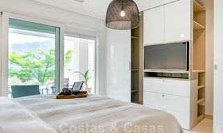 Apartamento reformado y moderno en venta con una amplia terraza en Nueva Andalucía, Marbella 41367 