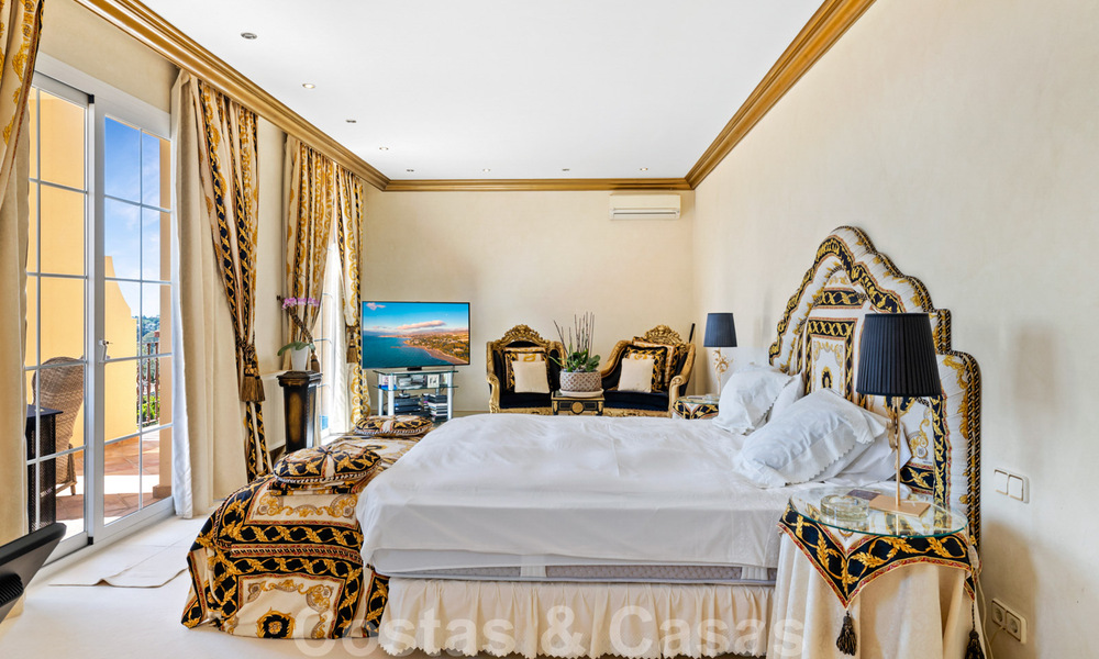 Villa de lujo en venta, con vistas al golf- y al mar, en Marbella - Benahavis 41533