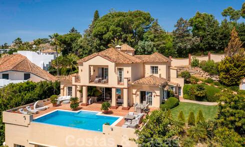 Villa de lujo en venta, con vistas al golf- y al mar, en Marbella - Benahavis 41564