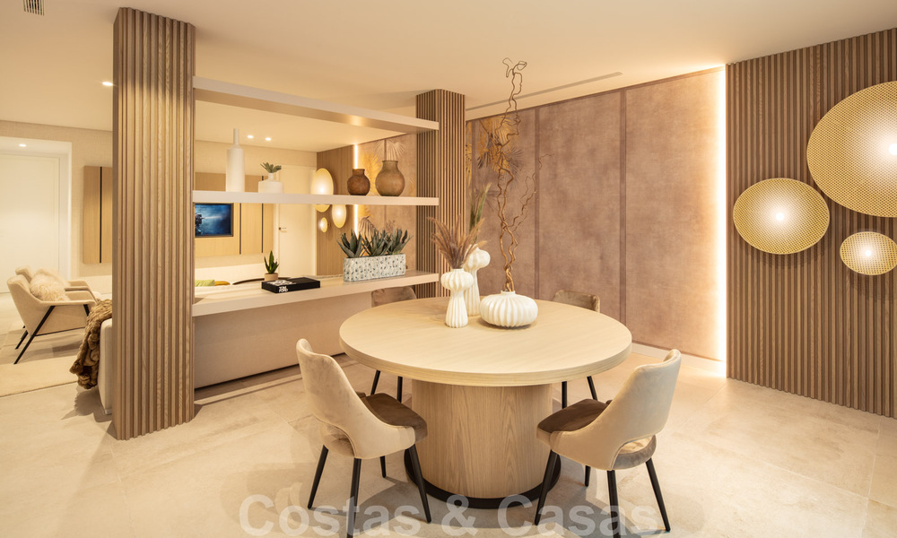 Lujosa villa de estilo LA en venta, con vistas despejadas a La Concha, en Nueva Andalucía - Marbella 41710