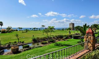 Torre Bermeja: Amplios apartamentos de lujo en venta en un exclusivo complejo en primera línea de playa entre Marbella y Estepona 42271 