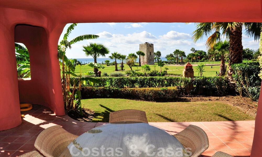 Torre Bermeja: Amplios apartamentos de lujo en venta en un exclusivo complejo en primera línea de playa entre Marbella y Estepona 42276