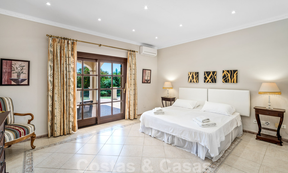 Villa tradicional de lujo en venta en Benahavis - Marbella 41861