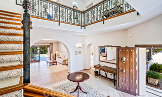 Villa tradicional de lujo en venta en Benahavis - Marbella 41868 
