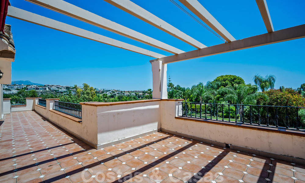 Villa tradicional de lujo en venta en Benahavis - Marbella 41874