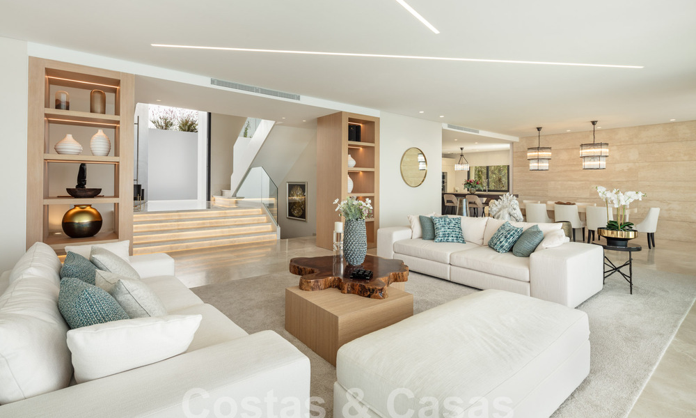 Villa modernista en venta con vistas panorámicas al mar en Marbella - Benahavis 58764