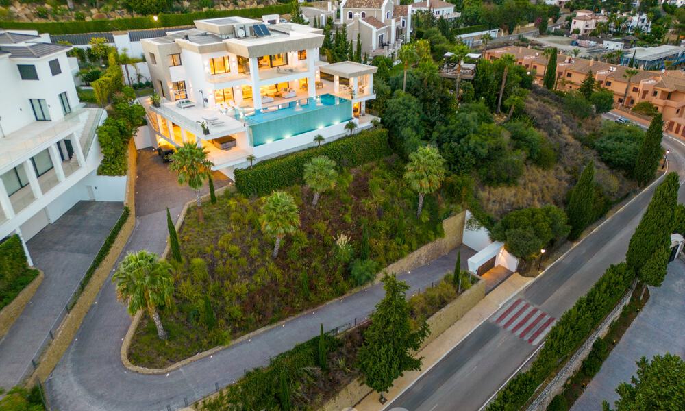 Villa modernista en venta con vistas panorámicas al mar en Marbella - Benahavis 58778