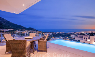 Villa arquitectónica y moderna de lujo en venta en Mijas, Costa del Sol 41967 