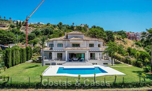 Villa lujosa en venta con vistas al mar en Benahavis - Marbella 41978
