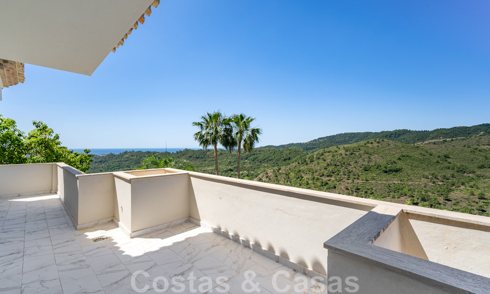 Villa lujosa en venta con vistas al mar en Benahavis - Marbella 41992