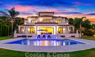 Villa lujosa en venta con vistas al mar en Benahavis - Marbella 44087 