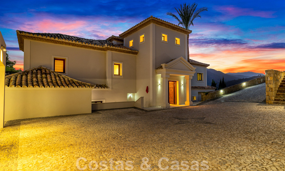 Villa lujosa en venta con vistas al mar en Benahavis - Marbella 44091