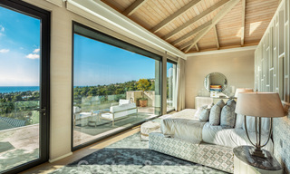 Villa de lujo contemporánea y moderna en venta en estilo resort con vistas panorámicas al mar en Cascada de Camojan en Marbella 42092 