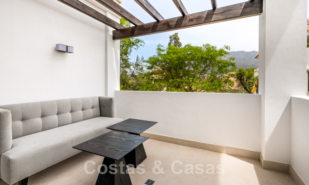 Moderno apartamento en la Milla de Oro de Marbella 42313