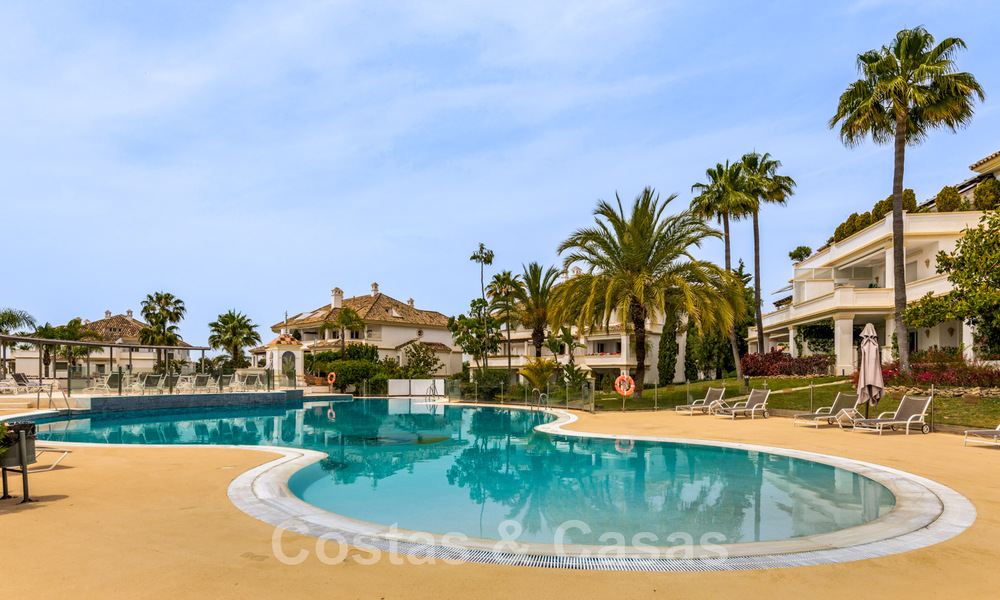 Moderno apartamento en la Milla de Oro de Marbella 42318