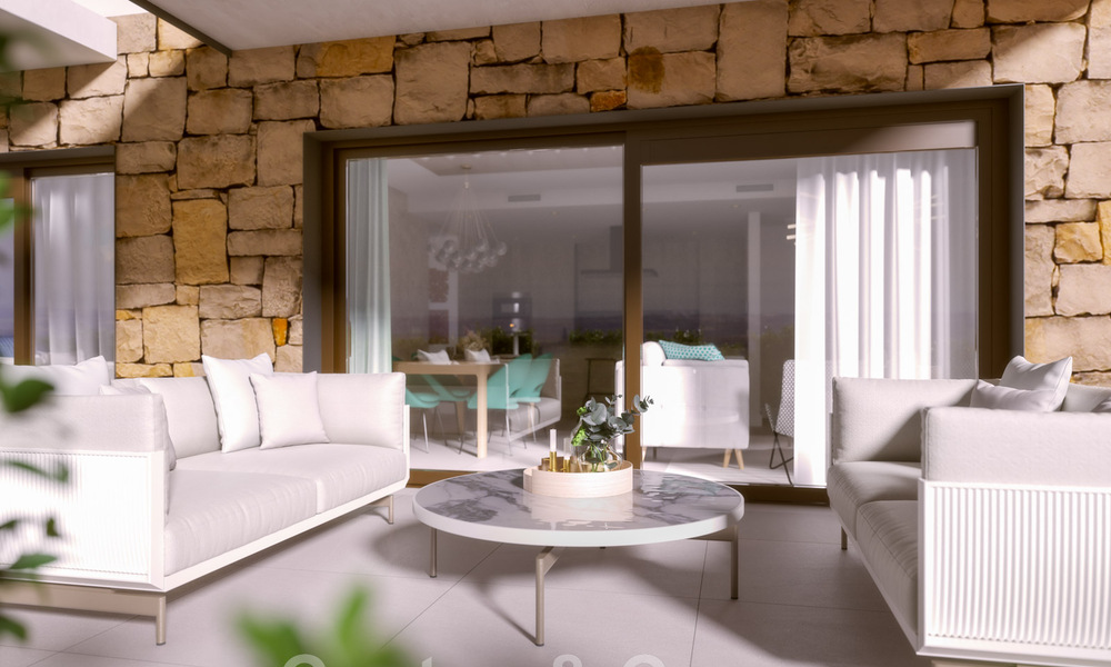 Nuevos apartamentos de lujo en venta, con vistas despejadas al lago, las montañas y la costa hacia Gibraltar, situados en el tranquilo Istán, Costa del Sol 42613