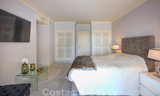 Gran apartamento en venta con preciosas vistas al mar en Benahavis - Marbella 42333 