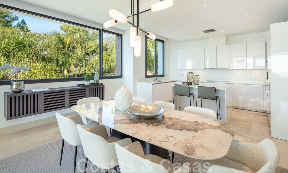 Espectacular y moderno ático en venta con impresionantes vistas al mar en la codiciada Sierra Blanca, en la Milla de Oro de Marbella 51513