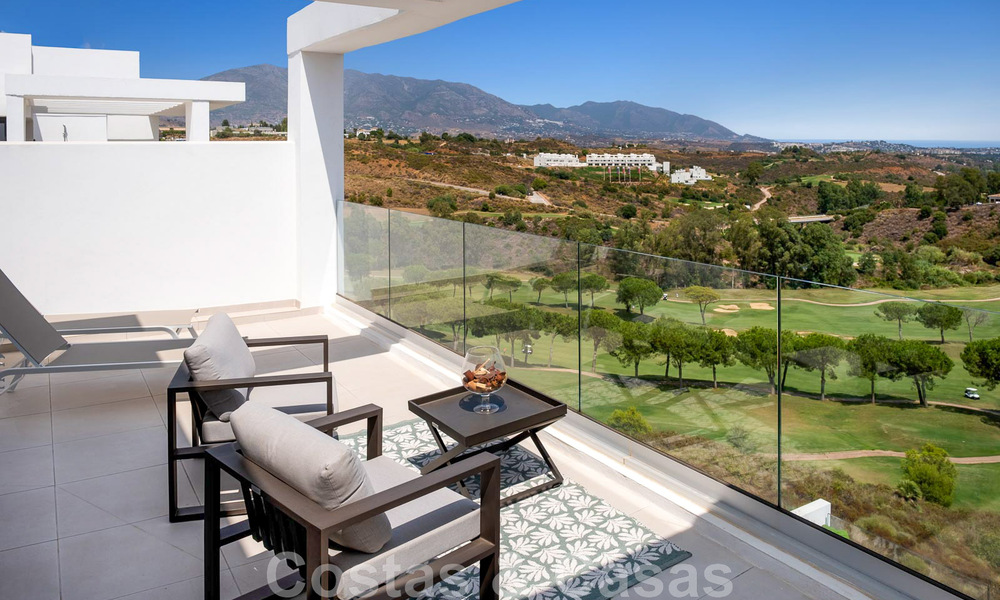Apartamentos en venta en un resort de golf en La Cala de Mijas - Costa del Sol 42490