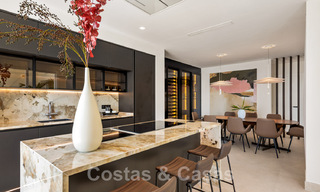 ¡Oportunidad! Ático de lujo en primera línea de playa en venta en Las Dunas Park, Marbella - Estepona 43713 